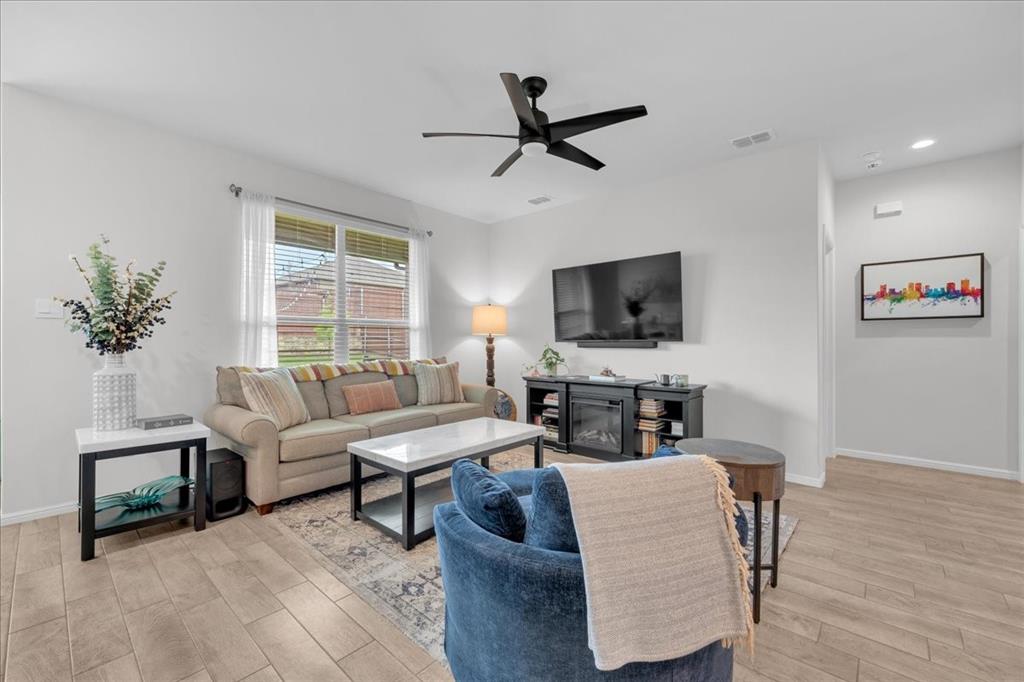 Westpoint Xing - Residential