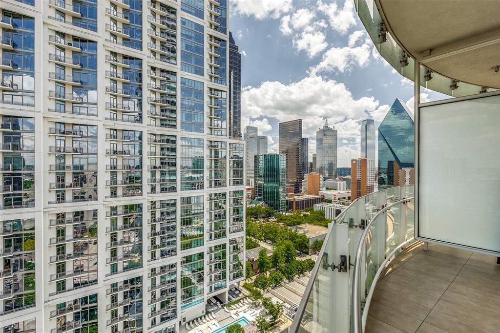 Museum Tower - Residential