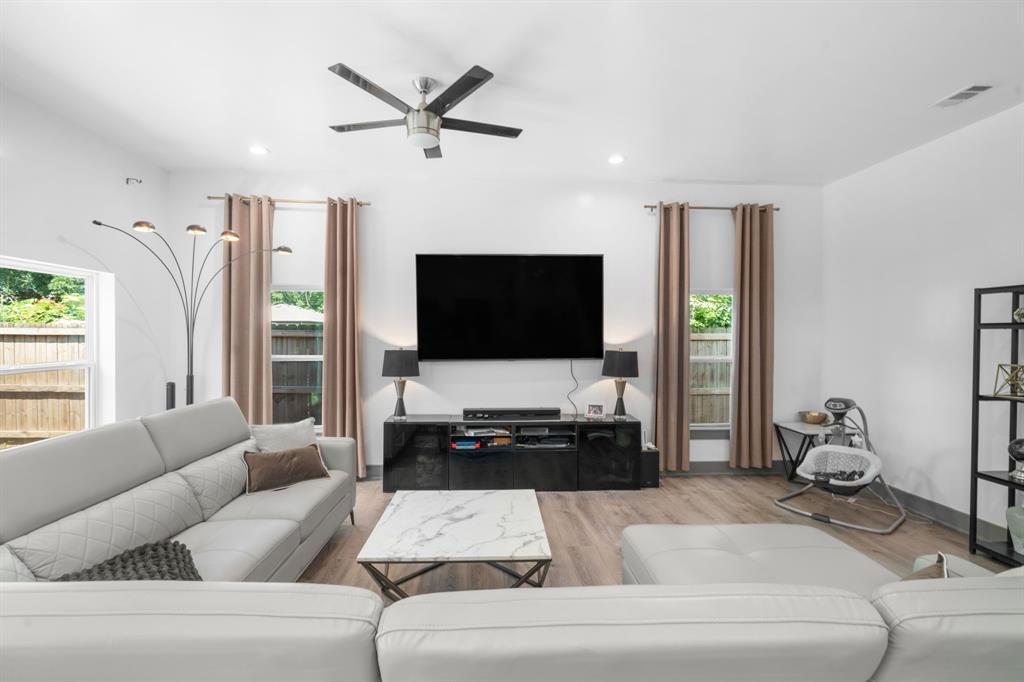 Welcome to 3904 Atlanta Street!! A modern Dallas gem offering style, functionality, and convenience just minutes from Downtown Dallas, Fair Park, Deep Ellum, and major highways. Built in 2021, this beautifully designed home features 3 spacious bedrooms, 2.5 bathrooms, and over 1,900 square feet of thoughtfully designed living space. Step inside to an open-concept layout filled with natural light, luxury vinyl flooring, and contemporary finishes throughout. The kitchen is the heart of the home, complete with crisp white cabinetry, sleek countertops, stainless steel appliances, and a large island perfect for entertaining, hosting, or everyday living. Upstairs, enjoy generously sized bedrooms and a private primary retreat with an ensuite bath and ample closet space. Whether you’re a first-time buyer, investor, or someone looking for a newer construction home near the city, this property offers the perfect blend of comfort and modern living. Experience affordable luxury in one of Dallas’ rapidly growing areas. Schedule your private tour today!
