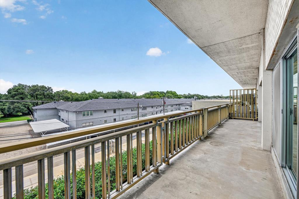 Preston Tower Condo - Residential