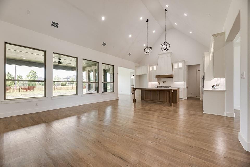 King's Crossing - Residential