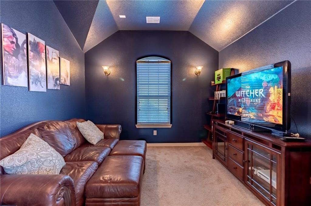 Inwood Hills Ph 3 - Residential Lease