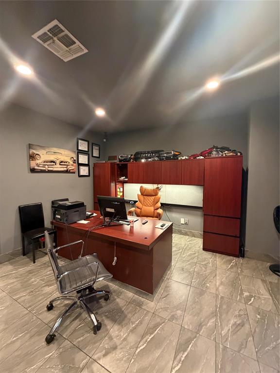 Elmtree Warehouse Condo - Commercial Sale