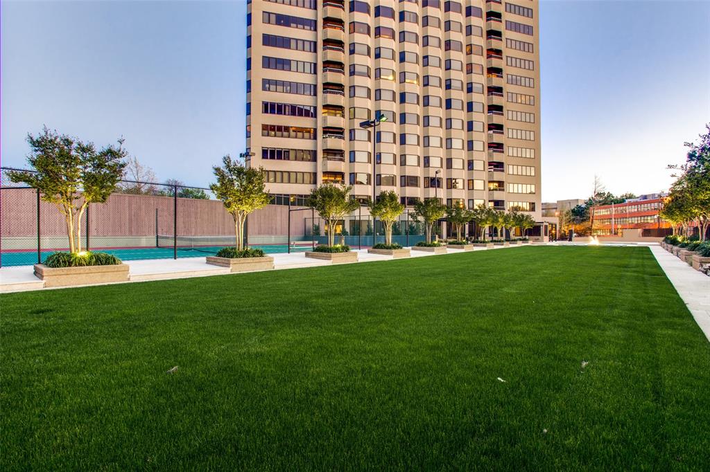 La Tour Condo - Residential