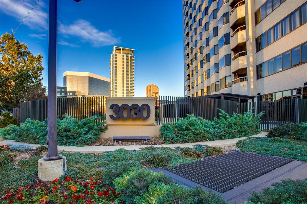 La Tour Condo - Residential