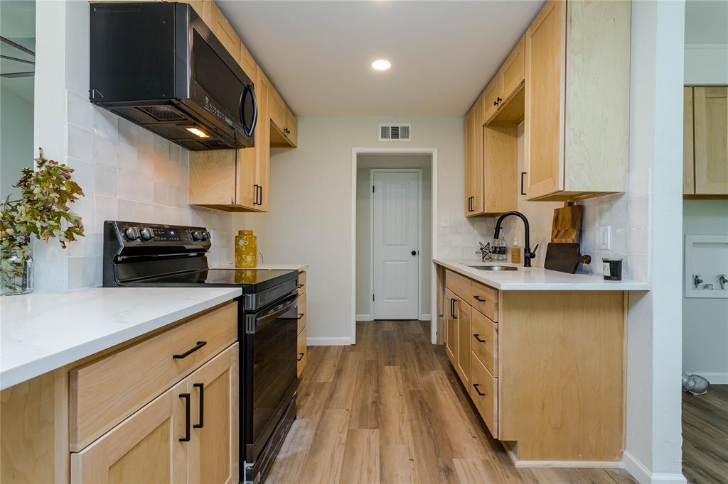 Greenwood Hills 01 - Residential