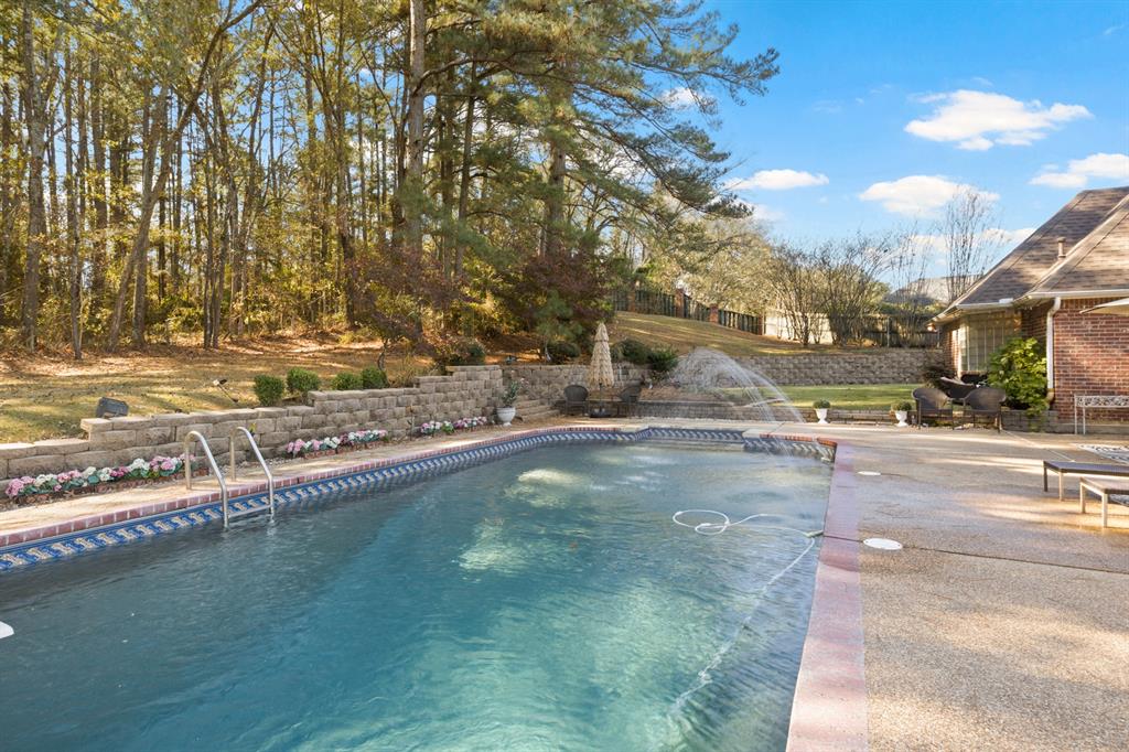Holly Creek - Residential