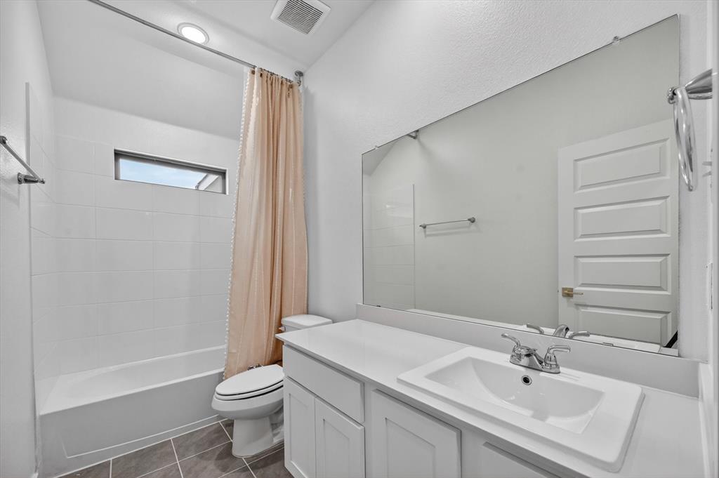 Lakepointe Ph III - Residential