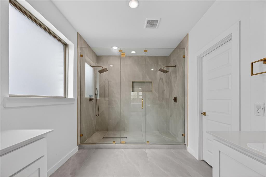 Lakepointe Ph III - Residential