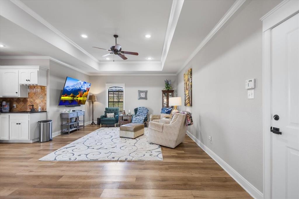 Whitehoue - Residential