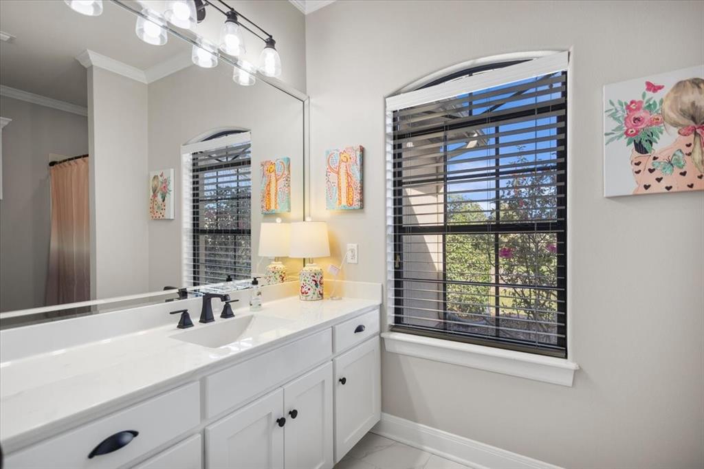 Whitehoue - Residential
