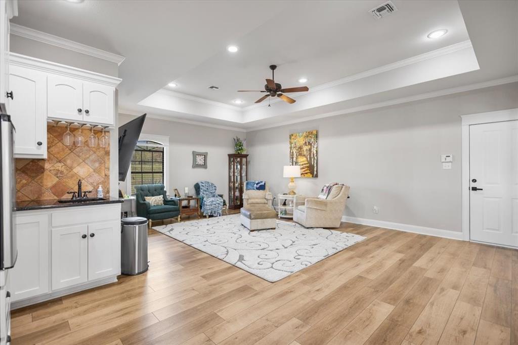 Whitehoue - Residential