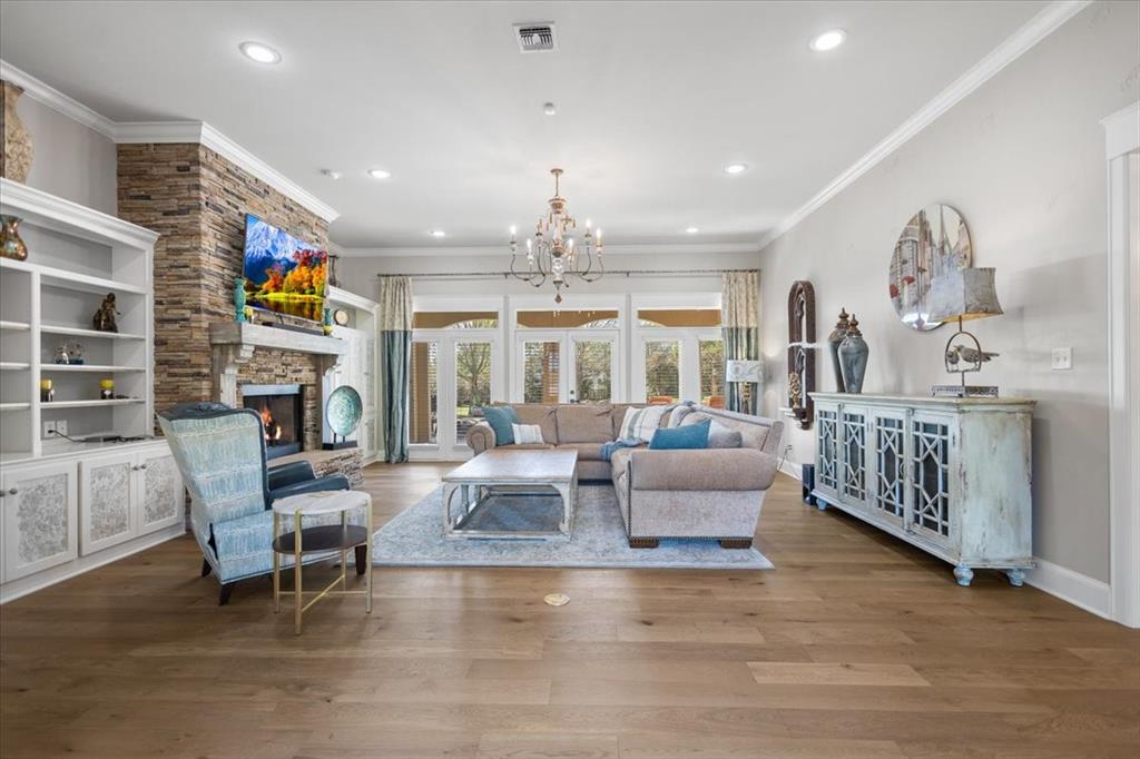 Whitehoue - Residential