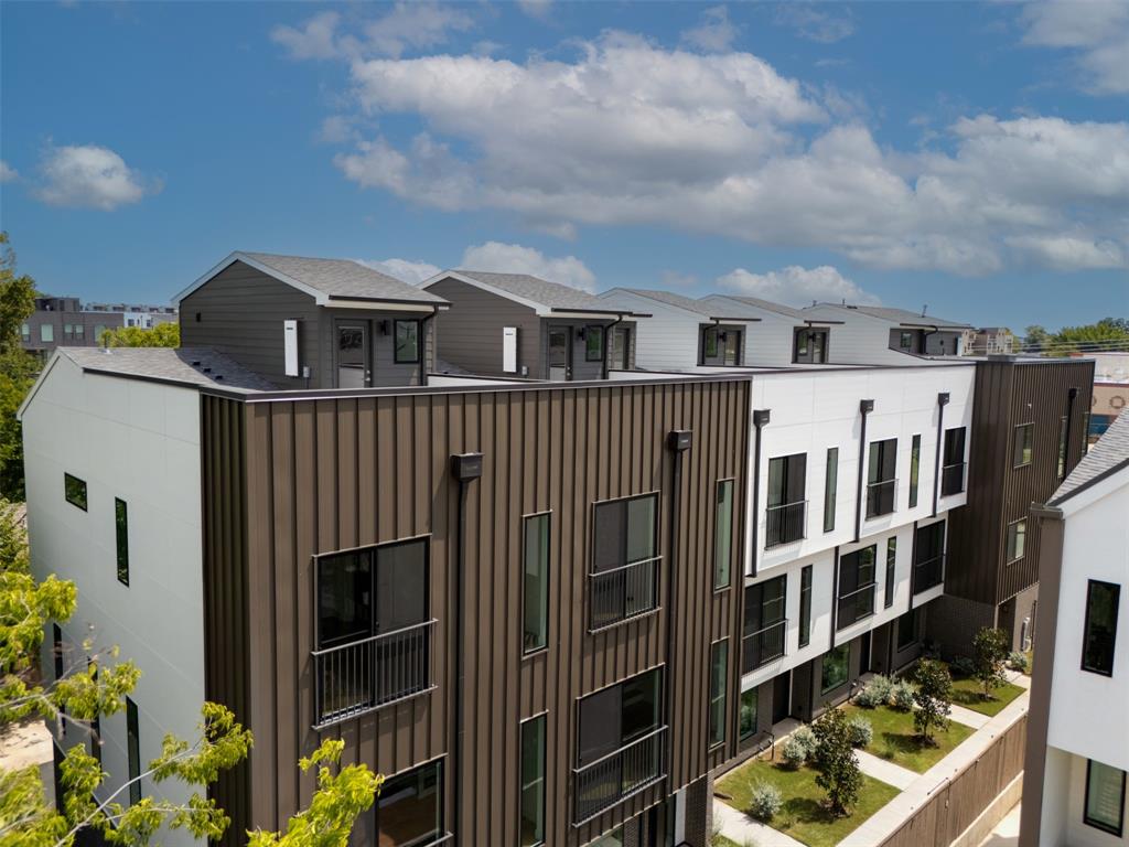 MIDTOWN HEIGHTS CONDOMINIUM - Residential