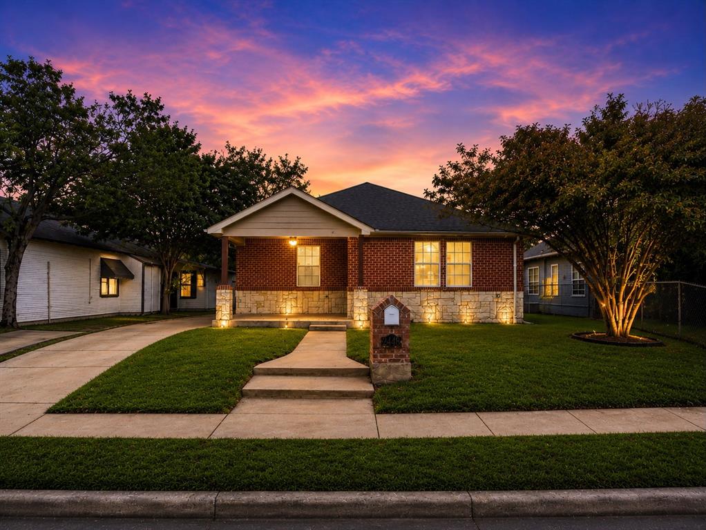 Winnetka Summit - Residential