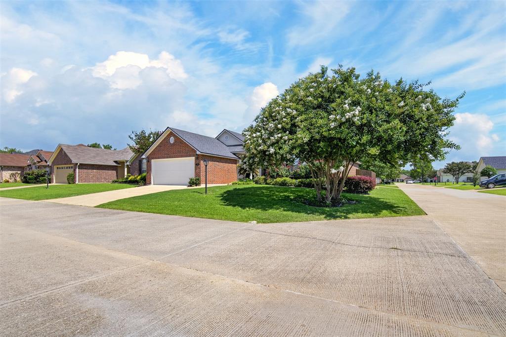 Kings Pointe Sub - Residential