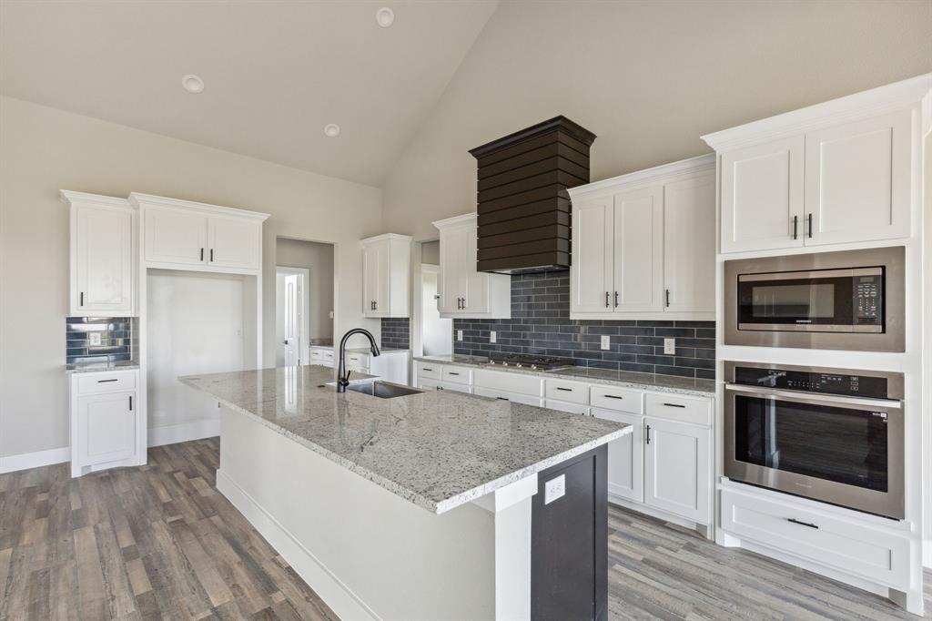 ESTATES AT WIND SONG HILL ADDITION - Residential