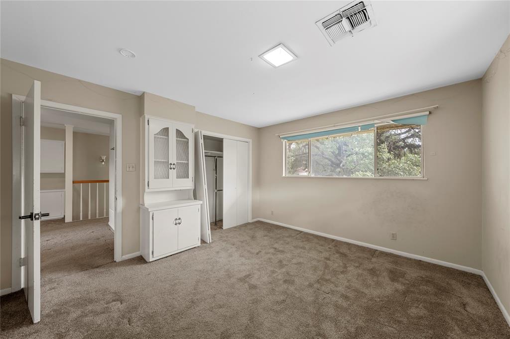 Old Oaks - Residential