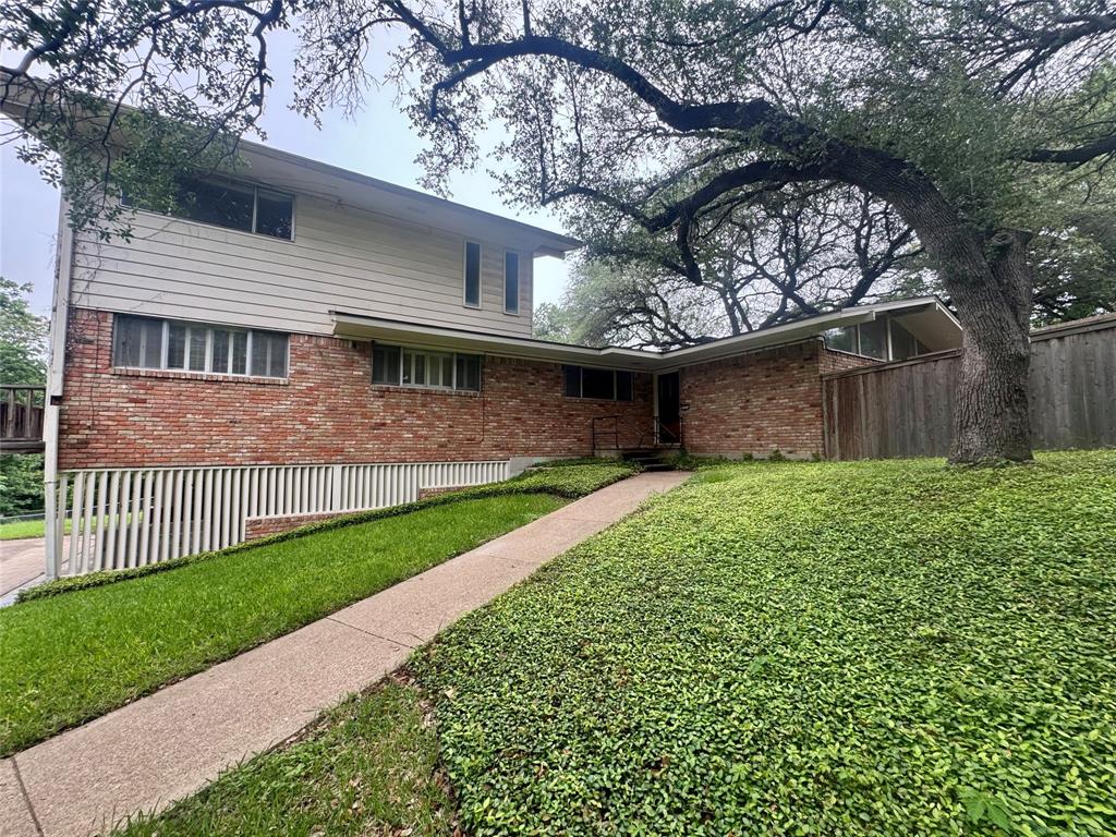 Old Oaks - Residential