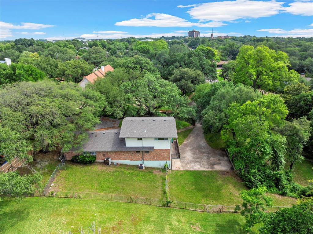 Old Oaks - Residential