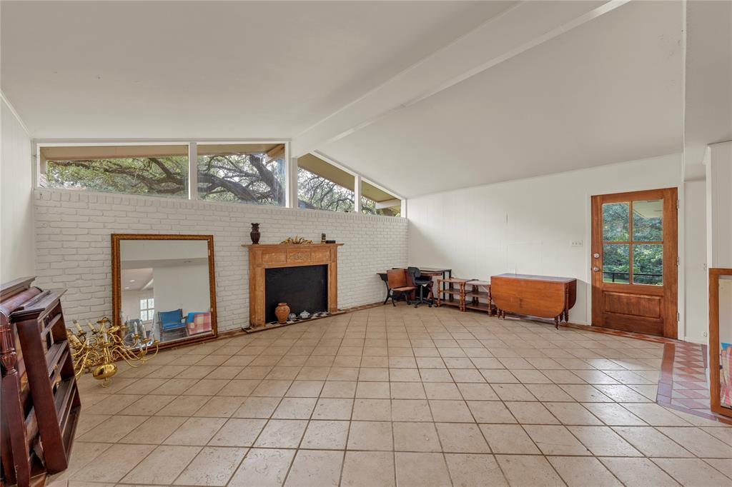 Old Oaks - Residential