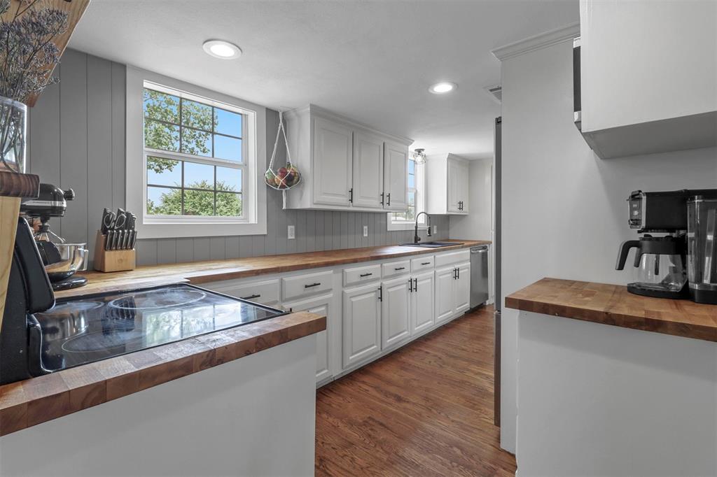 Hunt Thomas - Residential