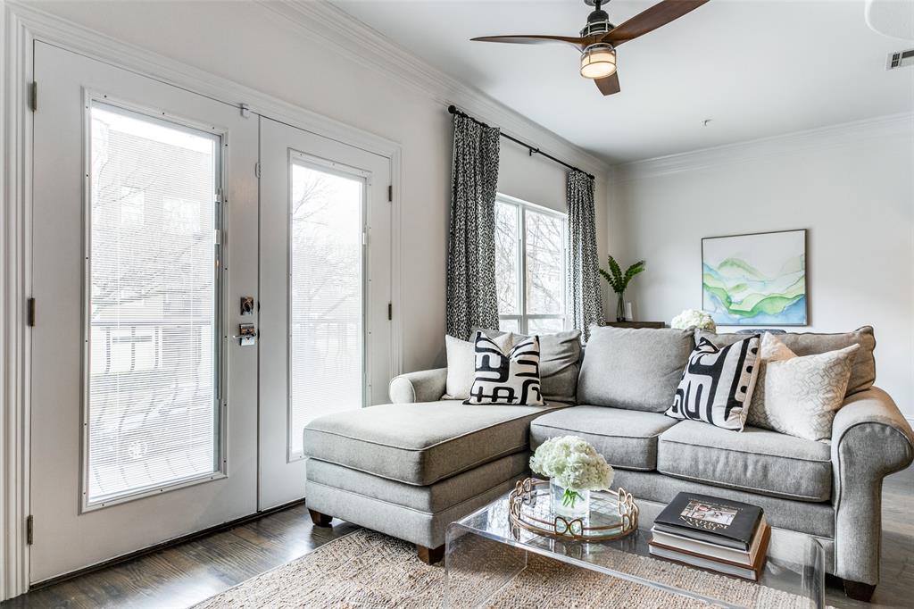 Versaille Condo - Residential Income