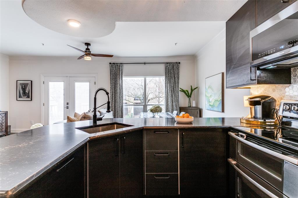 Versaille Condo - Residential Income