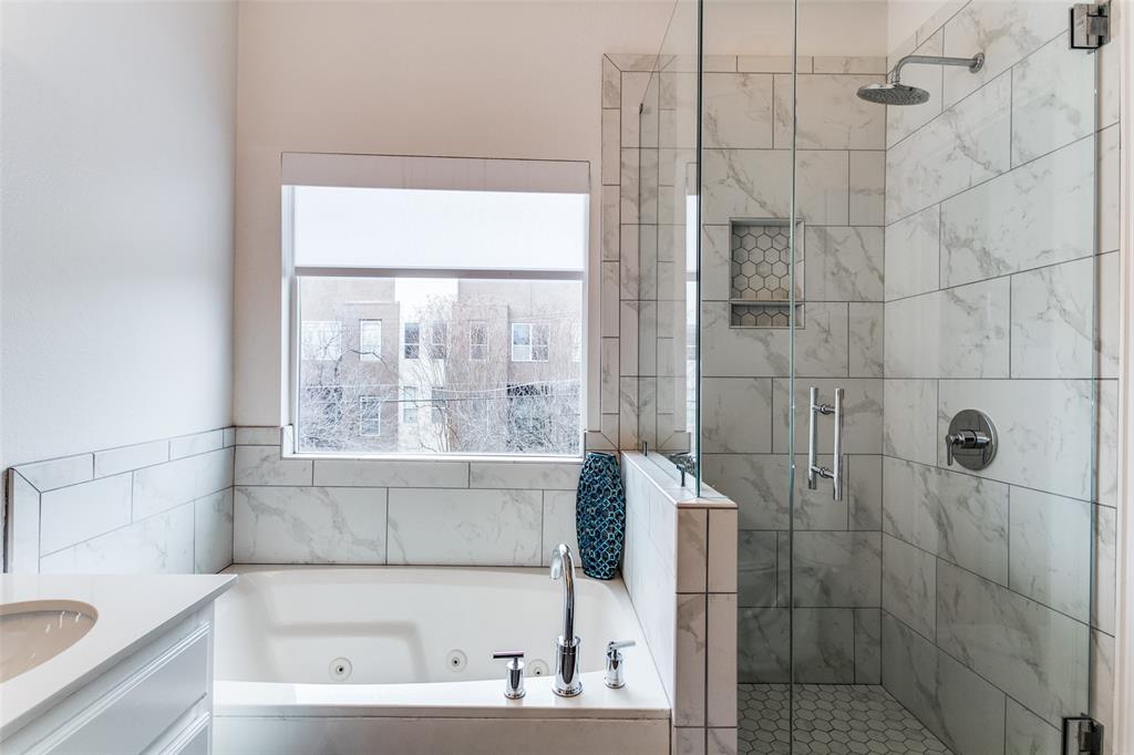 Versaille Condo - Residential Income