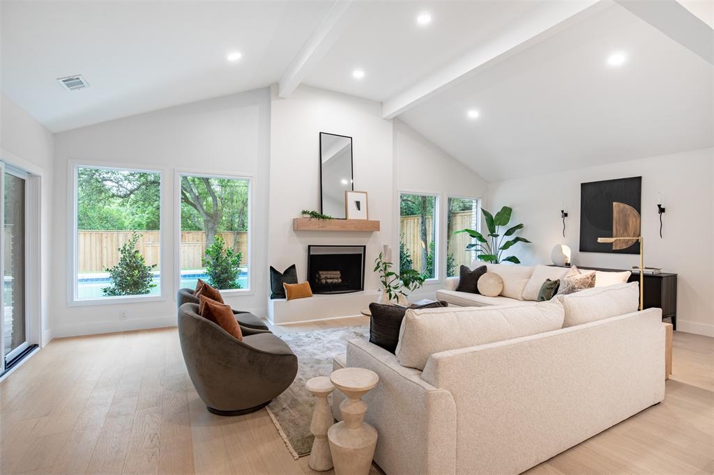 Midway Hollow Estates - Residential