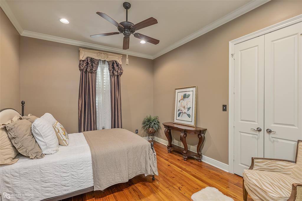 Island Park - Residential