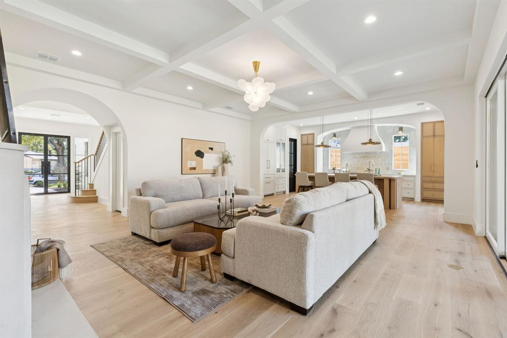 MARSH LANE 2 - Residential