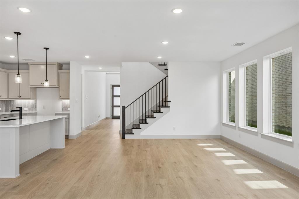 Painted Tree Woodland West - Residential
