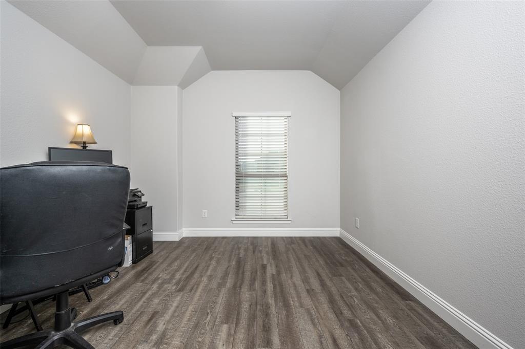 Woodridge Estates Ph - Residential