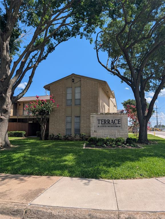Terrace Condo - Residential