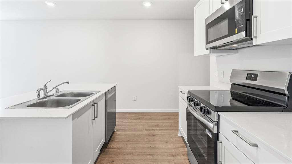 Asher Oaks - Residential