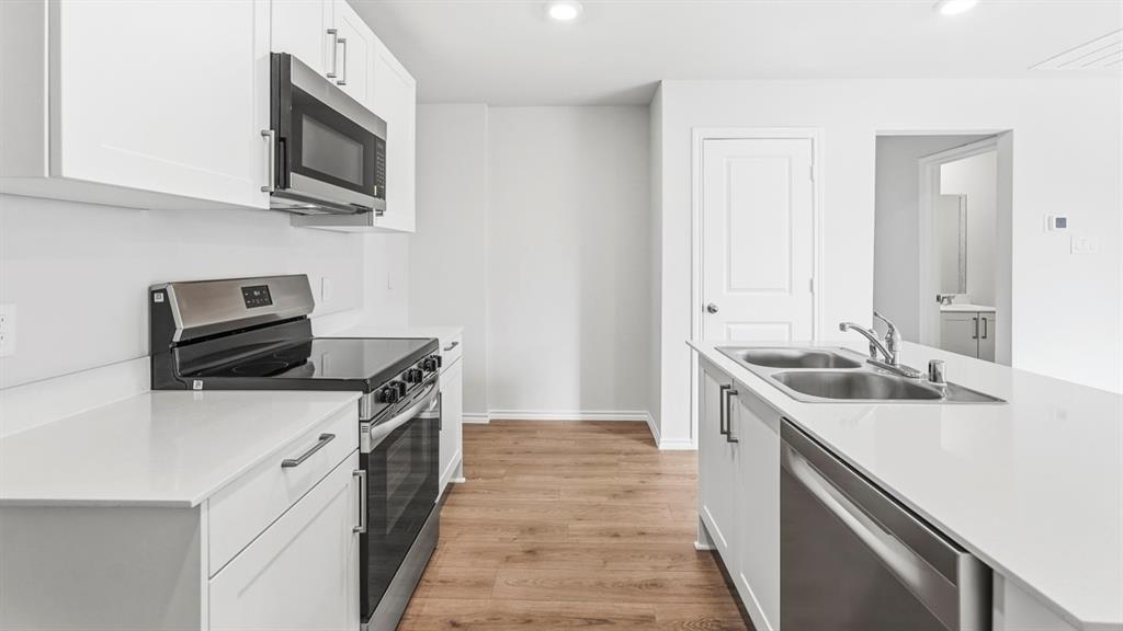 Asher Oaks - Residential