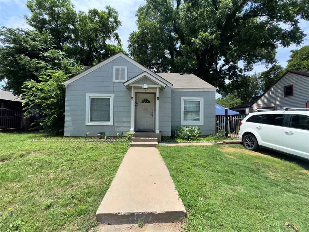 Discover the charm and convenience of this inviting 2-bedroom, 1-bath home, ideally located just 5 minutes from the heart of downtown Fort Worth. Whether you’re a first-time homebuyer, looking to downsize, or searching for your next investment property, this home offers endless possibilities. Filled with an abundance of natural light, the cozy interior creates a warm and welcoming atmosphere from the moment you walk in. Surrounded by mature trees, you’ll enjoy plenty of shade, adding beauty and comfort to the outdoor space throughout the year.
The property features a gated driveway, providing added privacy, security, and convenient off-street parking while maintaining an open and inviting front yard. The spacious backyard offers plenty of room for outdoor entertaining, gardening, pets, or simply relaxing after a long day.
One of this home’s greatest features is its unbeatable location. Just minutes from Downtown Fort Worth, you’ll have quick access to Sundance Square, the Fort Worth Stockyards, world-class restaurants, coffee shops, museums, live entertainment, shopping, and year-round community events. With major highways nearby, commuting throughout the Metroplex is both quick and convenient. Whether you’re looking for a place to call home today or an excellent rental property for the future, this move-in-ready home offers the perfect combination of comfort, location, and long-term value. Schedule your private showing today!