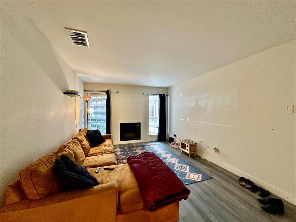 Cimarron Court Condo Ph 1 - Residential