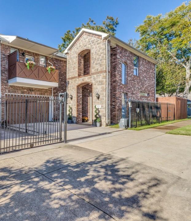 See Virtual Tour! Welcome to 4931 Homer Street — a secure, move-in-ready gem in the heart of Dallas Midtown, just steps from the vibrant Knox-Henderson corridor. This well-designed floor plan includes three bedrooms, an office or optional fourth bedroom, and three full bathrooms arranged across two convenient levels. The upper-level primary suite offers approximately 400 square feet with a raised ceiling, jetted tub, separate shower, and a divided walk-in closet with direct access to the laundry room. A private balcony provides neighborhood views.
Recent updates totaling over $50,000 include a new air-conditioning unit and hot water heater. The kitchen and baths feature quartz countertops, modern fixtures, glass-door showers, upgraded toilets, stainless steel appliances, a new disposal, and an instant hot-cold water dispenser.
The lower level includes a guest bedroom with ensuite closet and full bath. The entryway opens to a living area with wood floors, a gas fireplace, and large windows providing abundant natural light. Location is everything here. Outdoor features include a spacious patio with outdoor carpeting and two side yard areas suitable for pets, entertaining, or gardening. Additional highlights include an upstairs sitting area, generous closet storage, and a security system with cameras and full fencing.
Location is everything here. Nestled in desirable Midtown, you're moments from Knox-Henderson's renowned shopping, dining, and entertainment scene — think trendy restaurants, boutique shops, coffee houses, and lively nightlife. Enjoy easy access to the Katy Trail, downtown Dallas, and major highways, all while living in a quiet, tree-lined corner setting at Homer and Lee Streets.