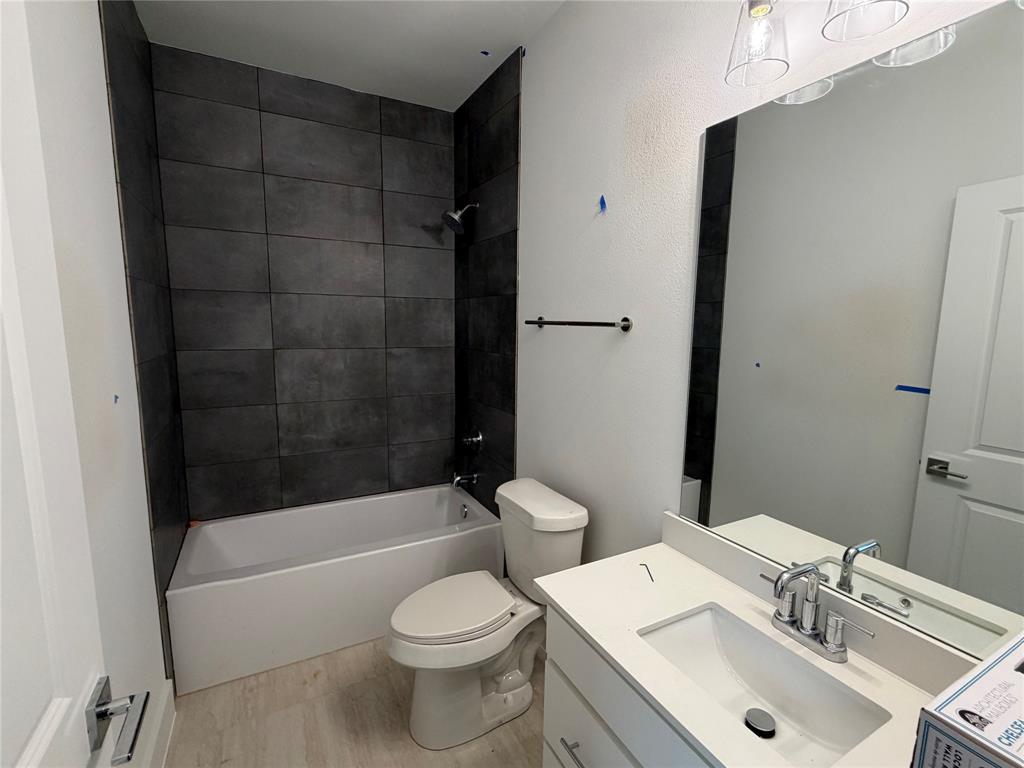 Russell Realty Companys Colon - Residential