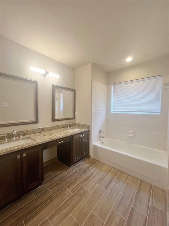 Chamberlain Place 01 Ph 02 Rep - Residential Lease