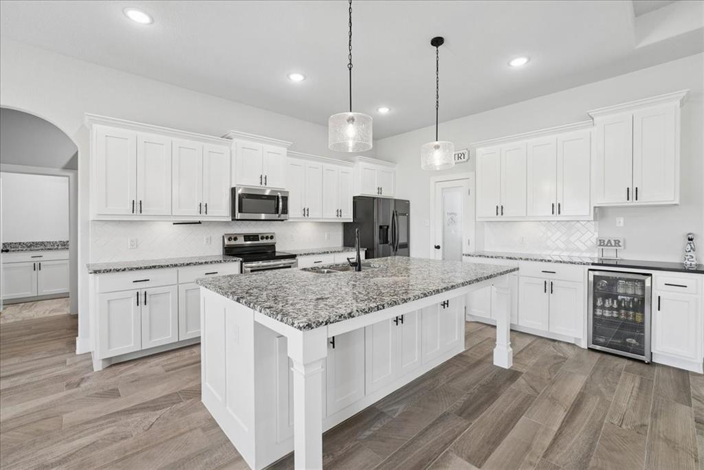 Paradise Meadows Pc - Residential