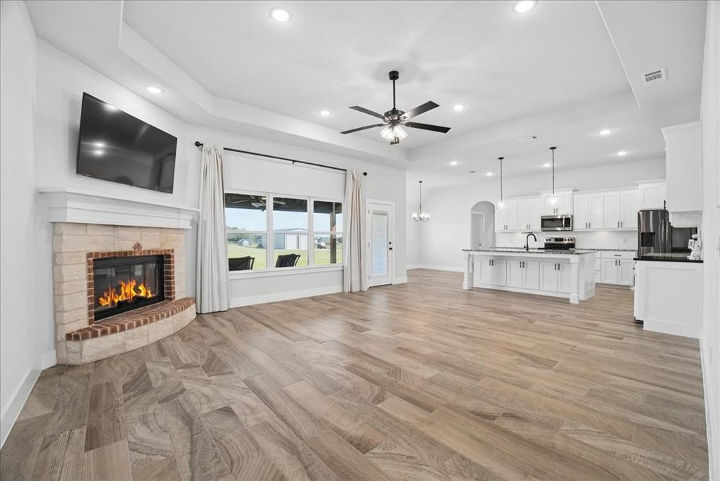 Paradise Meadows Pc - Residential
