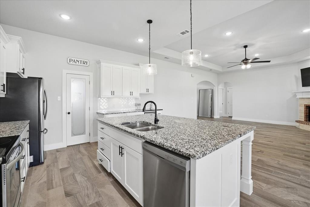 Paradise Meadows Pc - Residential