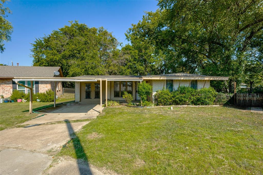 This 3 bedroom home offers a peaceful retreat at the end of a cul-de-sac, boasting a creek-side backyard with mature trees and a quiet, natural setting. Located conveniently near Highway 66 and downtown Garland, it features spacious living areas, covered parking, and the opportunity to make it your own. Priced over 50K below tax assessment, this charming property is an excellent value and a perfect canvas for a new family to call home. Foundation has been recently repaired and we welcome all FHA and VA buyers!
