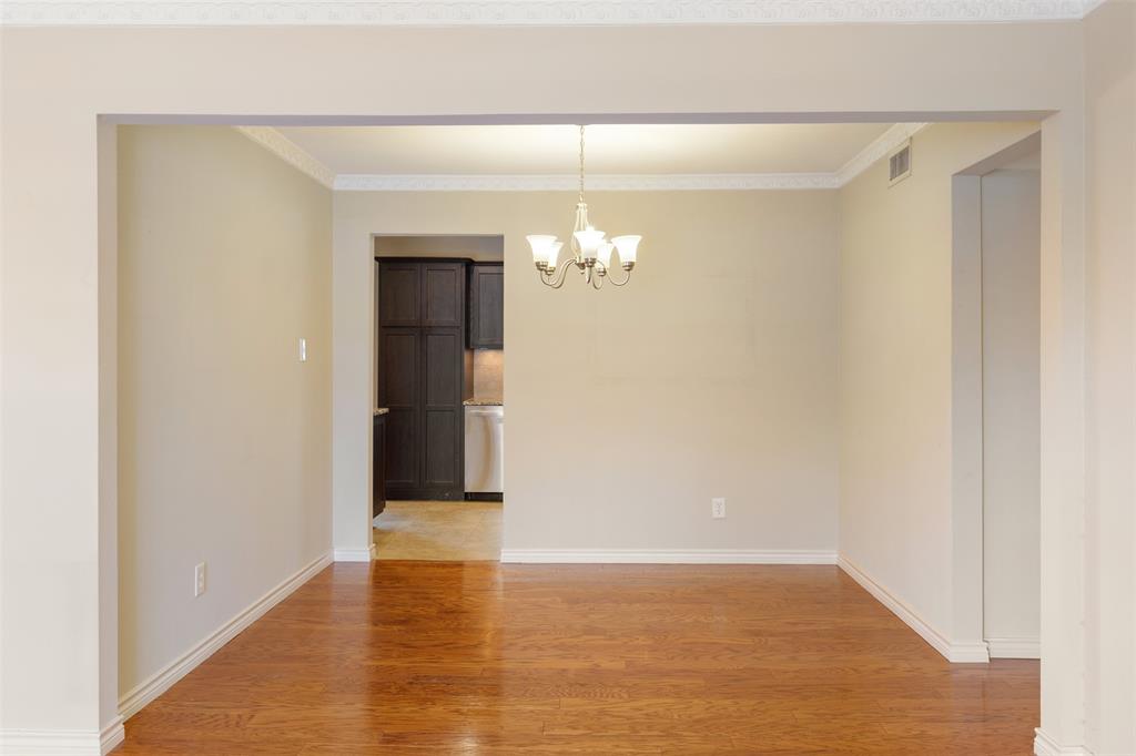 Sandhurst Manor - Residential