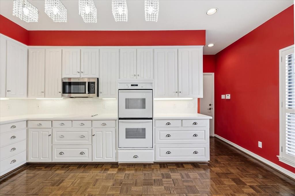 Ridglea Country Club Estate - Residential