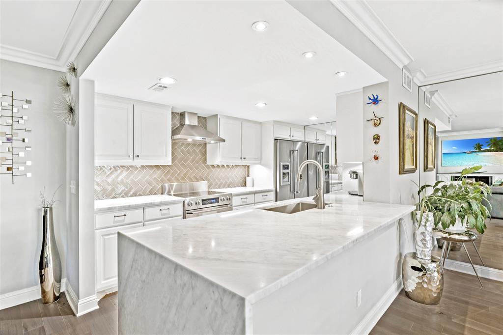 Beverly On Turtle Creek - Residential