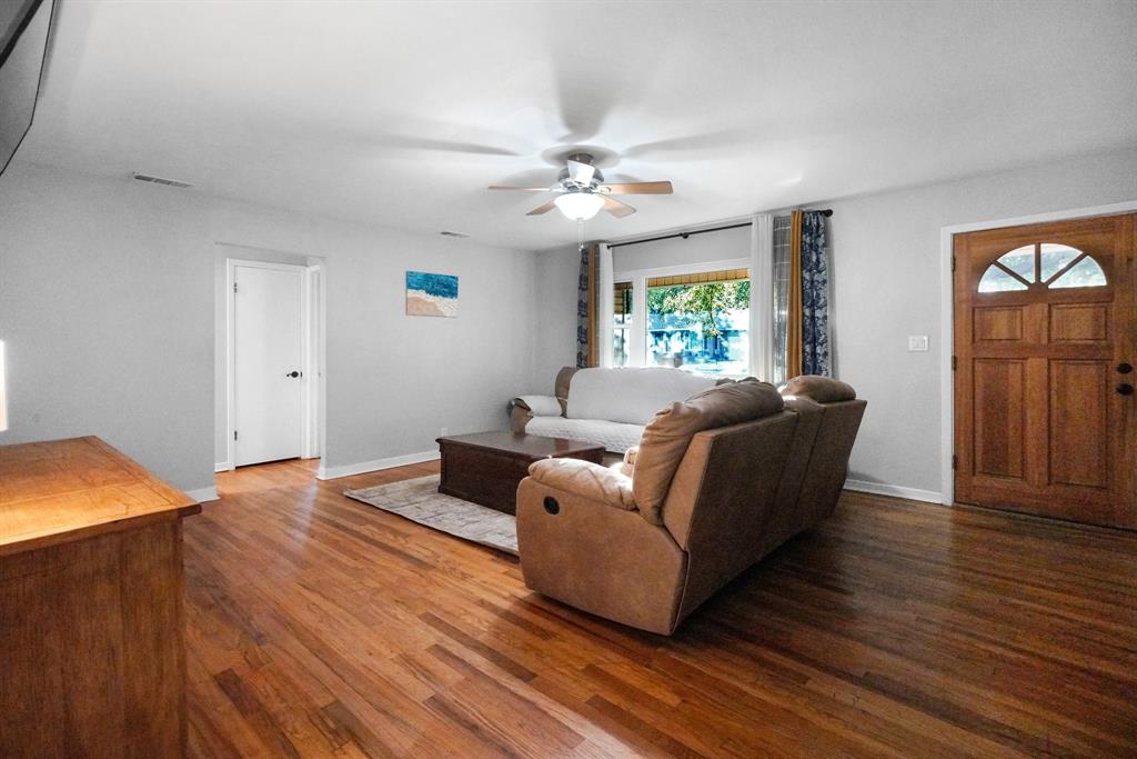 Benbrook Lakeside Add - Residential